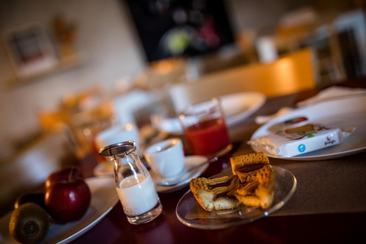 La Ripa Boutique Hotel Albino Екстериор снимка