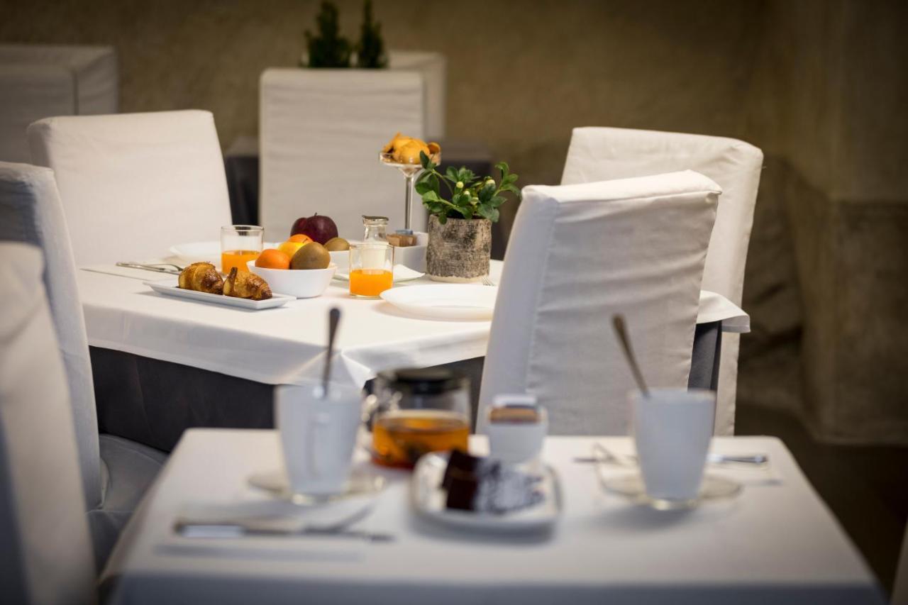 La Ripa Boutique Hotel Albino Екстериор снимка