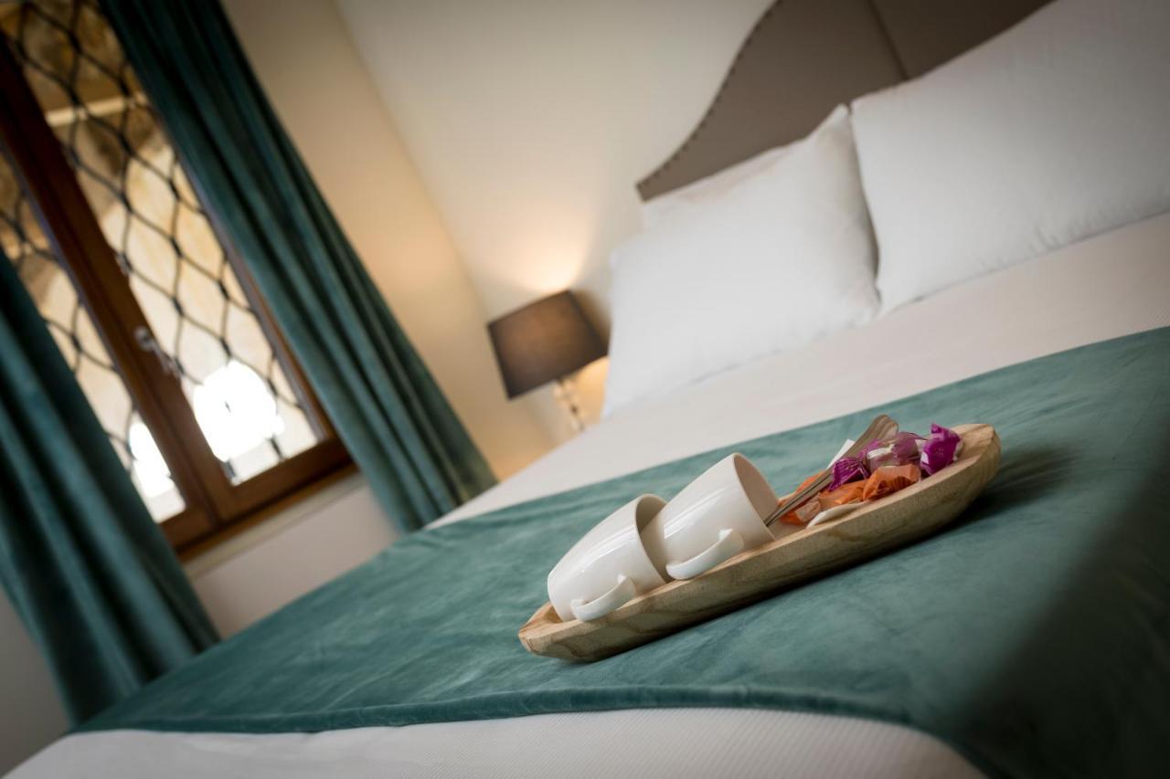 La Ripa Boutique Hotel Albino Екстериор снимка
