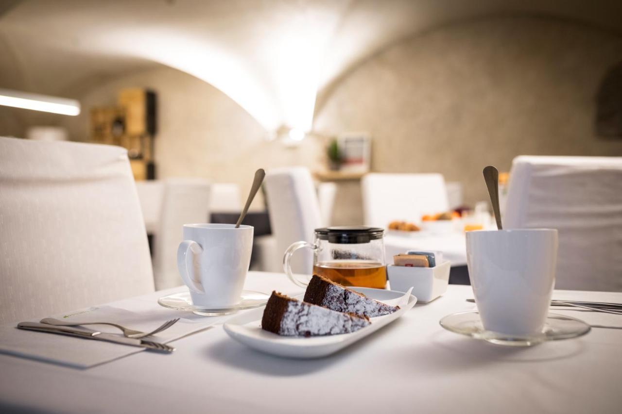La Ripa Boutique Hotel Albino Екстериор снимка
